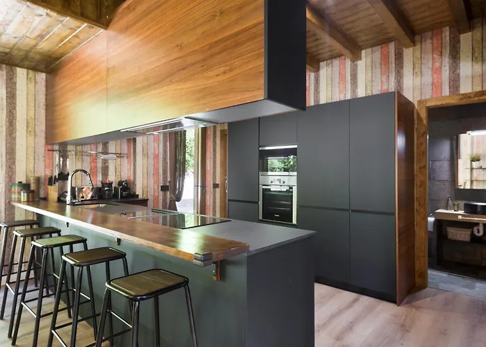 Chalet Casa Forelsa Lujo En La Montana